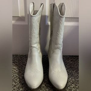 White Cowgirl Boots